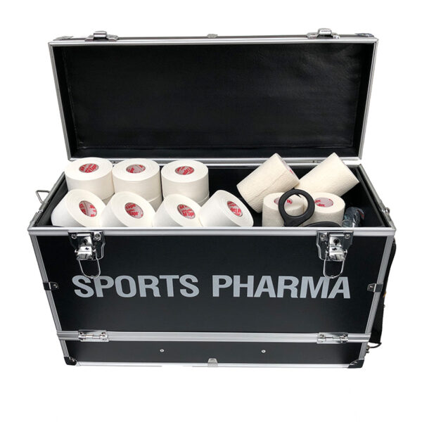 Sportspharma Medium lægetaske med indhold.